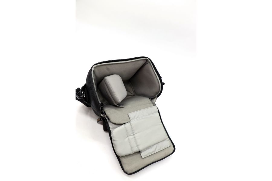 Сумка Lowepro Apex 140 AW