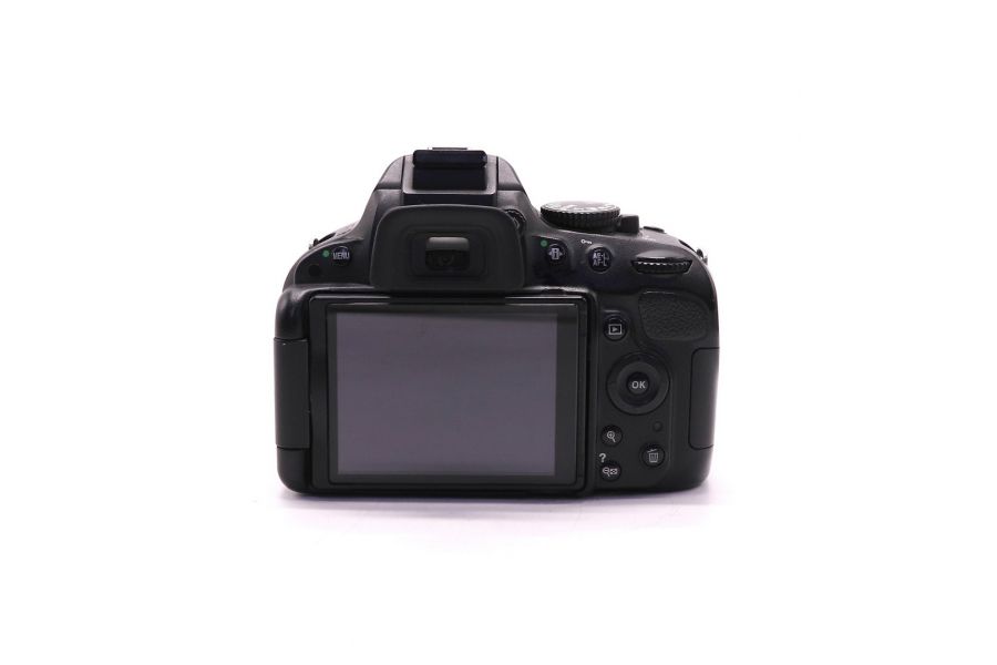 Nikon D5100 kit (пробег 30355 кадров)