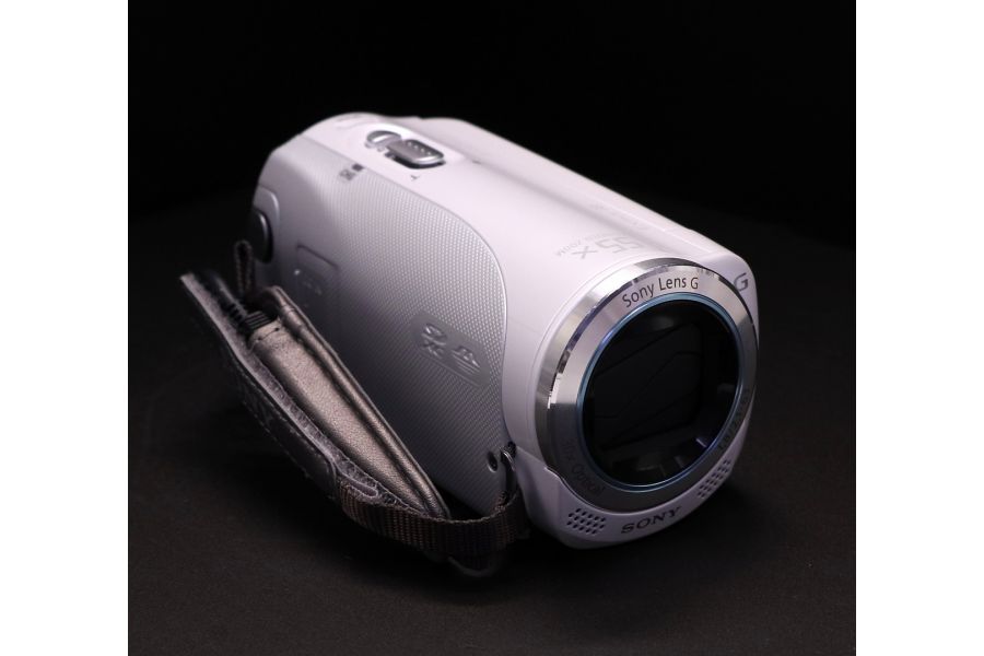 Видеокамера Sony HDR-CX250E в упаковке