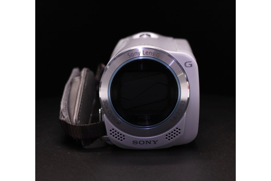 Видеокамера Sony HDR-CX250E в упаковке