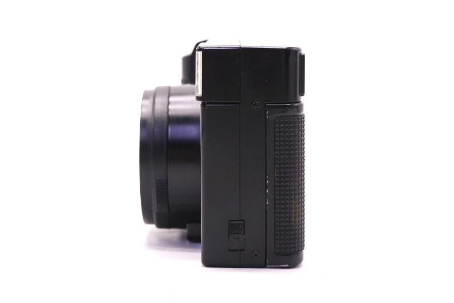 Canon AF35ML (Japan, 1982)