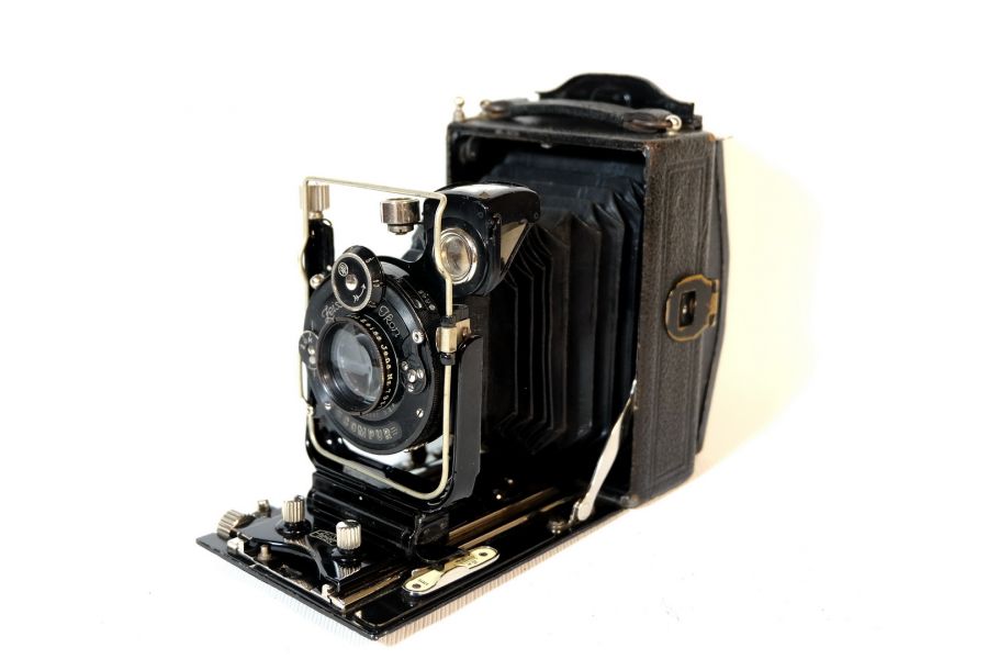 Zeiss Ikon Ideal 111+ Tessar 4.5/12cm