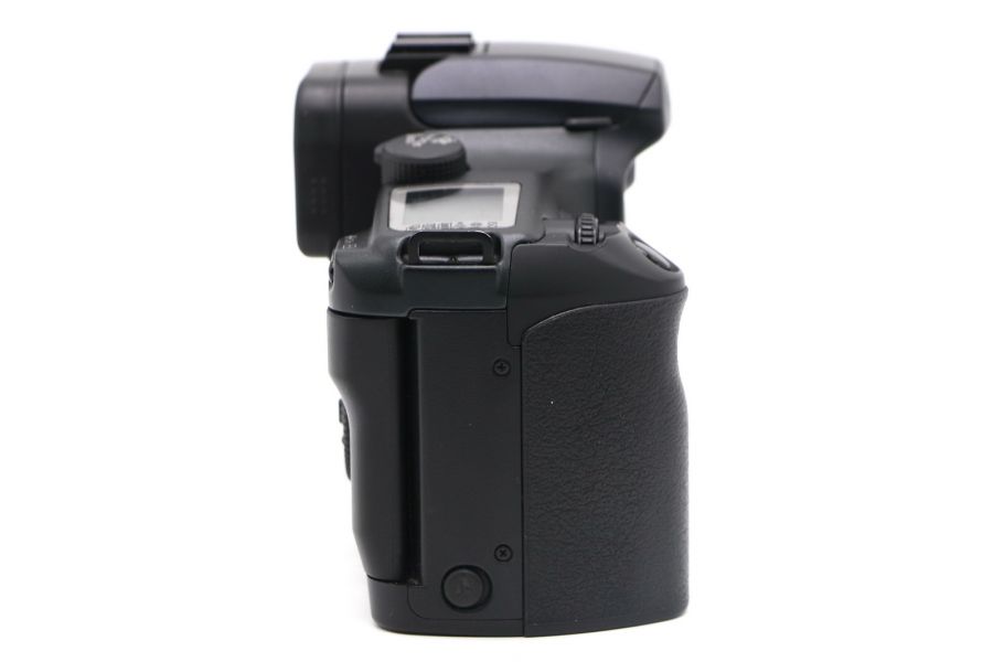 Canon EOS 33 Date body малоформатный фотоаппарат