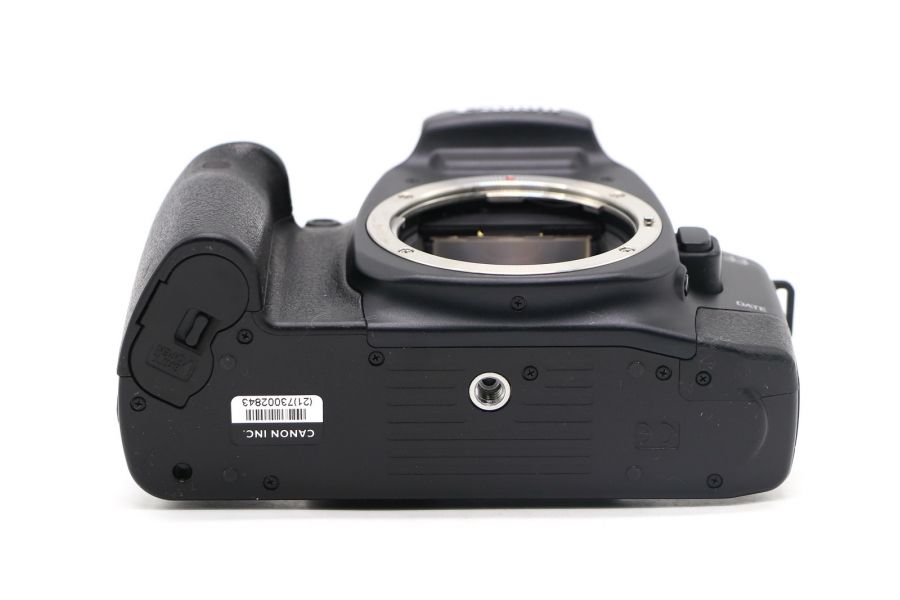 Canon EOS 33 Date body малоформатный фотоаппарат