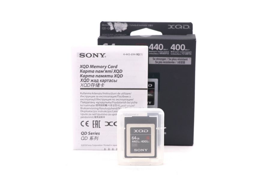 Карта памяти Sony XQD 64GB 440R/400W (QD-G64F/J) в упаковке