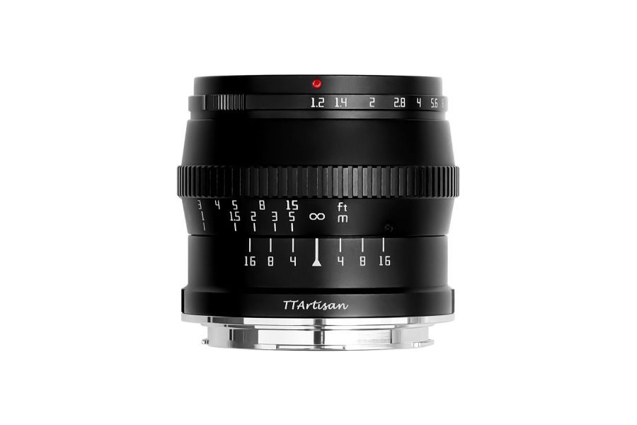 Объектив TTartisan 50mm f/1.2 для Micro 4/3, черный