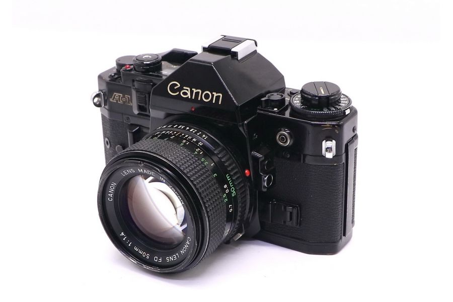 Canon A-1 kit (Japan, 1981)