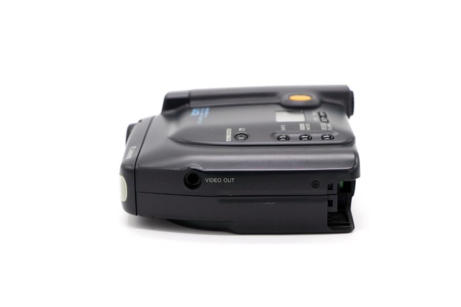 Видеокамера Canon RC-260 б/у