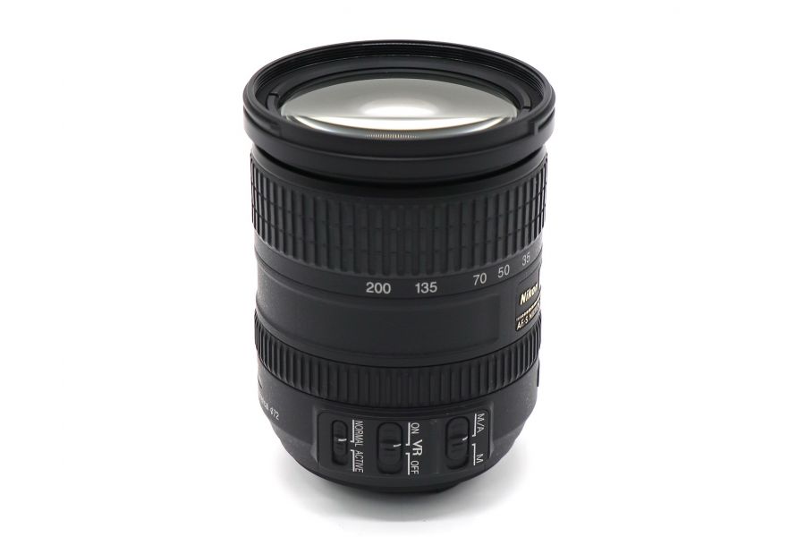 Nikon 18-200mm f/3.5-5.6G ED AF-S VR DX Nikkor (Thailand)