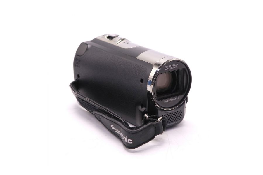 Видеокамера Panasonic SDR-T50 в упаковке