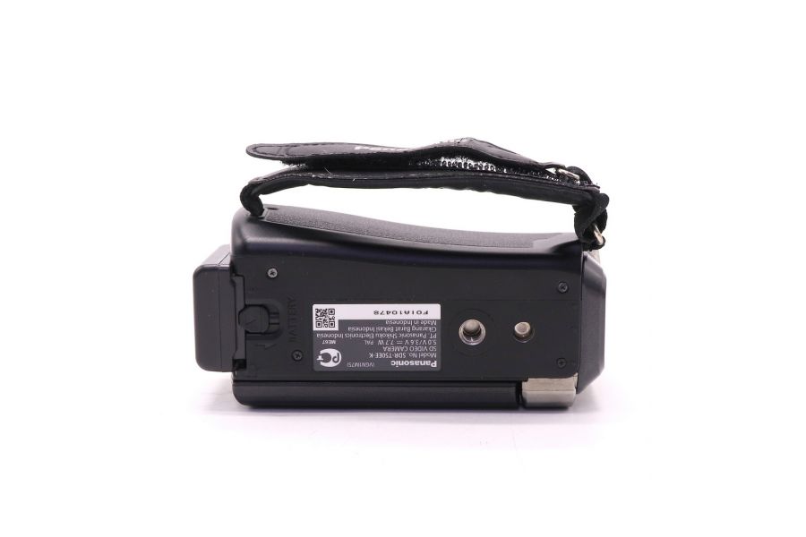 Видеокамера Panasonic SDR-T50 в упаковке