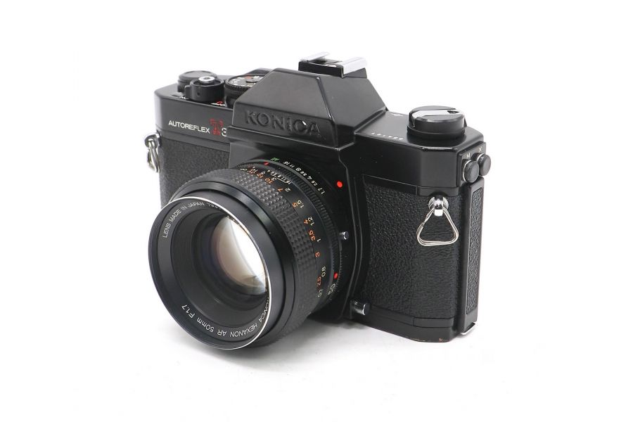 Konica Autoreflex T3 kit 50mm f/1.7 (Japan, 1973)