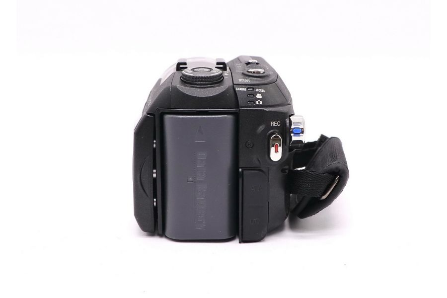 Видеокамера JVC GZ-MG575E в упаковке