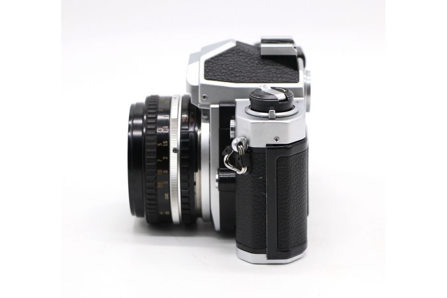 Nikon FM kit (Japan, 1980)