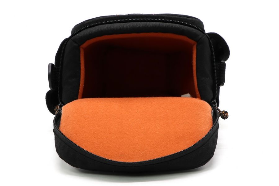 Сумка Lowepro LP 147/V05 