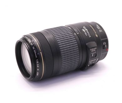 Canon EF 70-300mm f/4.0-5.6 IS USM (Japan, 2015)