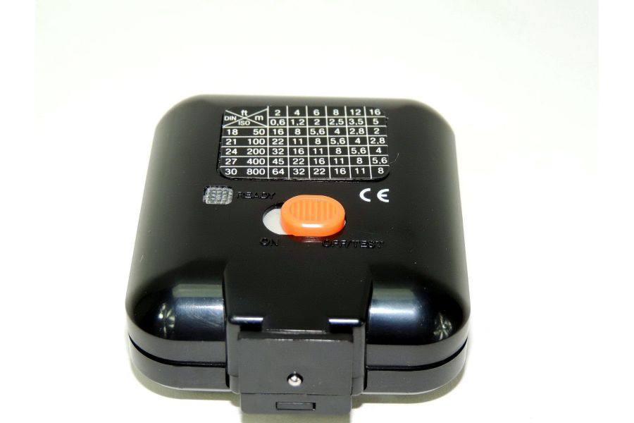 Фотовспышка Unomat Mini Top F140