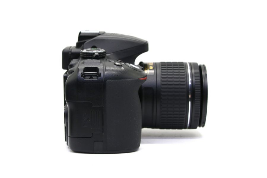 Nikon D5300 kit (пробег 40080 кадров)