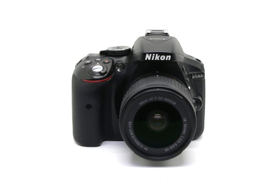 Nikon D5300 kit (пробег 40080 кадров)