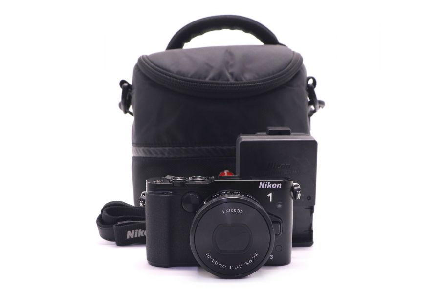 Nikon 1 V3 kit (пробег 1975 кадров)