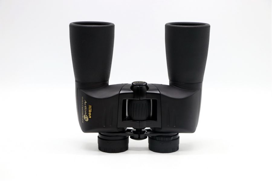 Бинокль Nikon Action EX 12x50 Waterproof