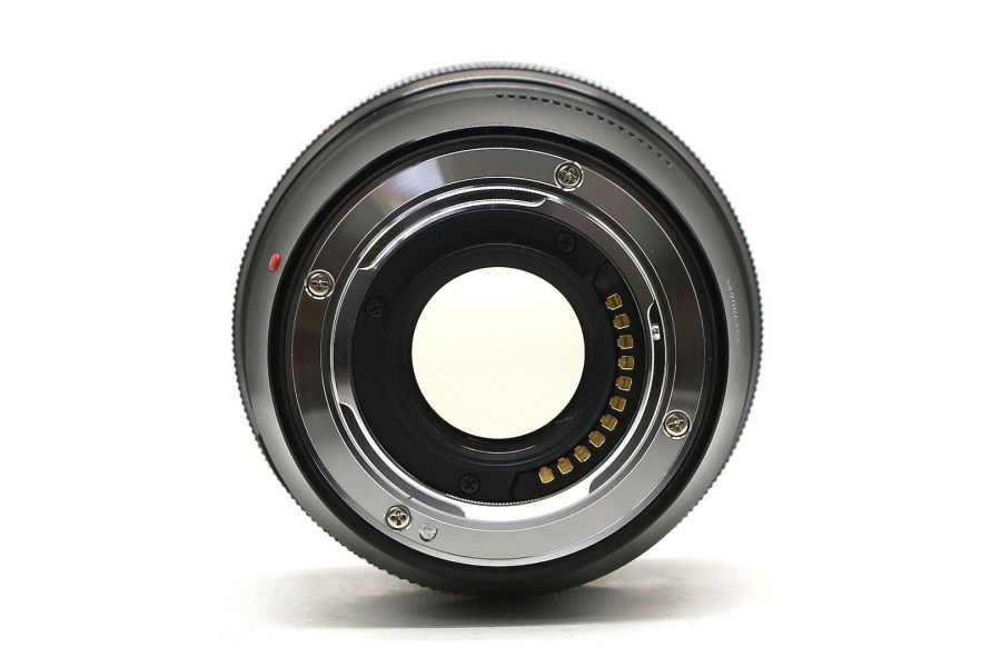 Olympus ED 45mm f/1.2 Pro