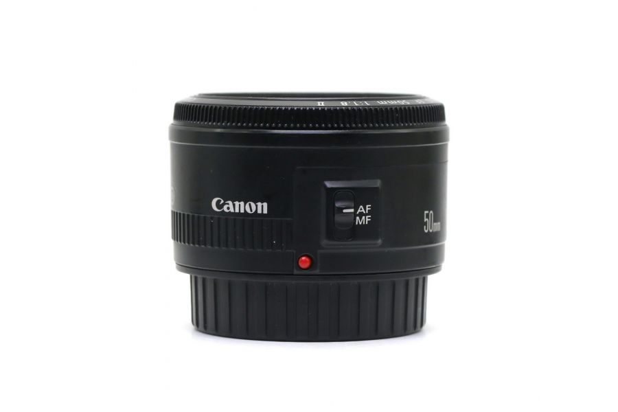 Canon EF 50mm f/1.8 II в упаковке