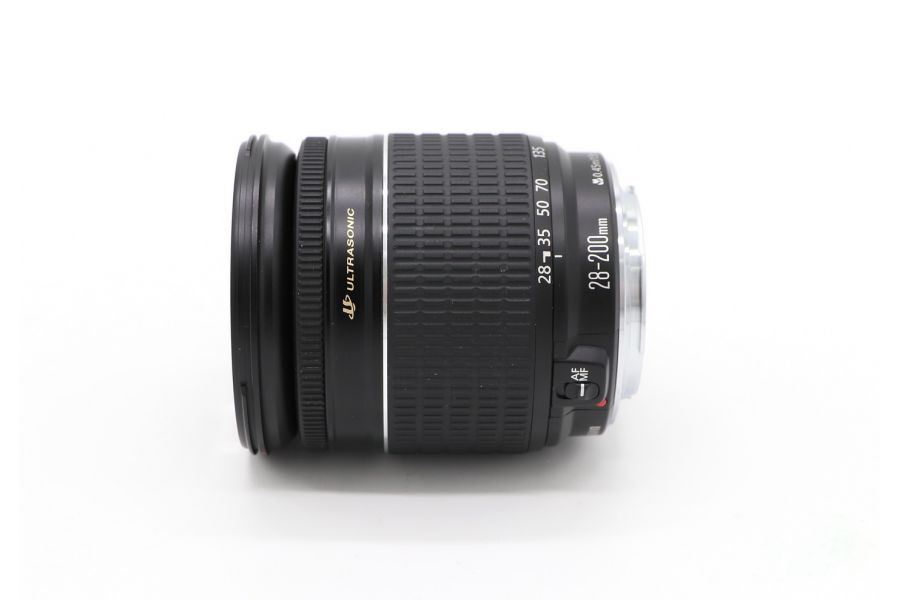 Canon EF 28-200mm f/3.5-5.6 USM (Japan)