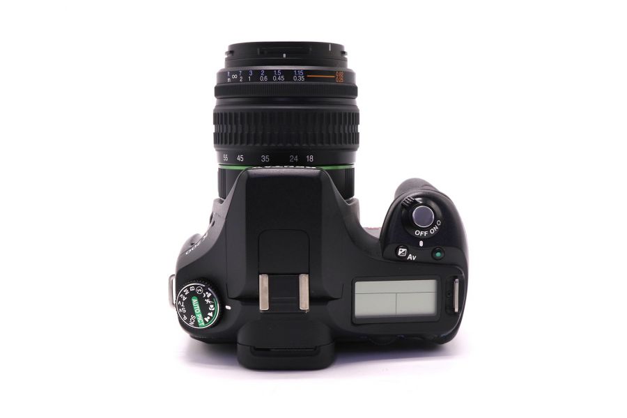Pentax K200D kit (пробег 5905 кадров)