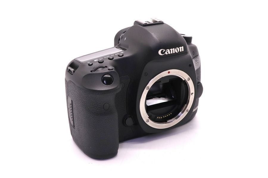 Canon EOS 5D Mark III body (пробег 23000 кадров)