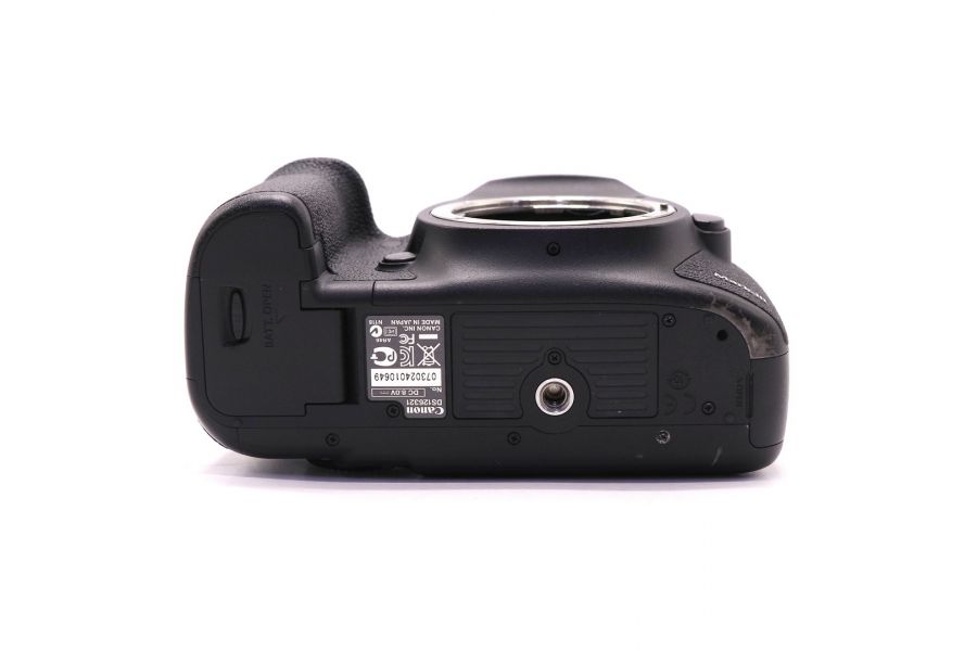 Canon EOS 5D Mark III body (пробег 23000 кадров)