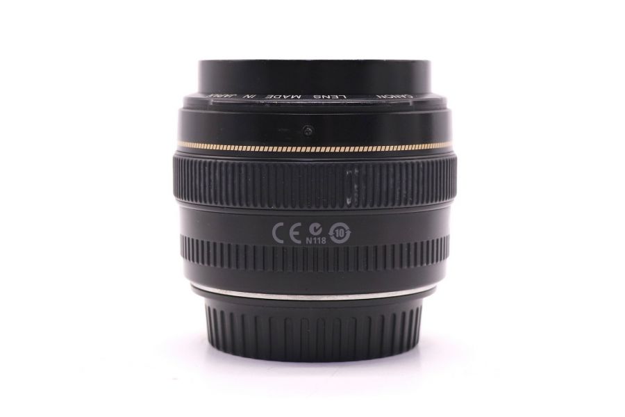 Canon EF 50mm f/1.4 USM в упаковке неисправный