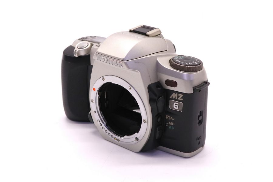 Pentax MZ-6 body Date