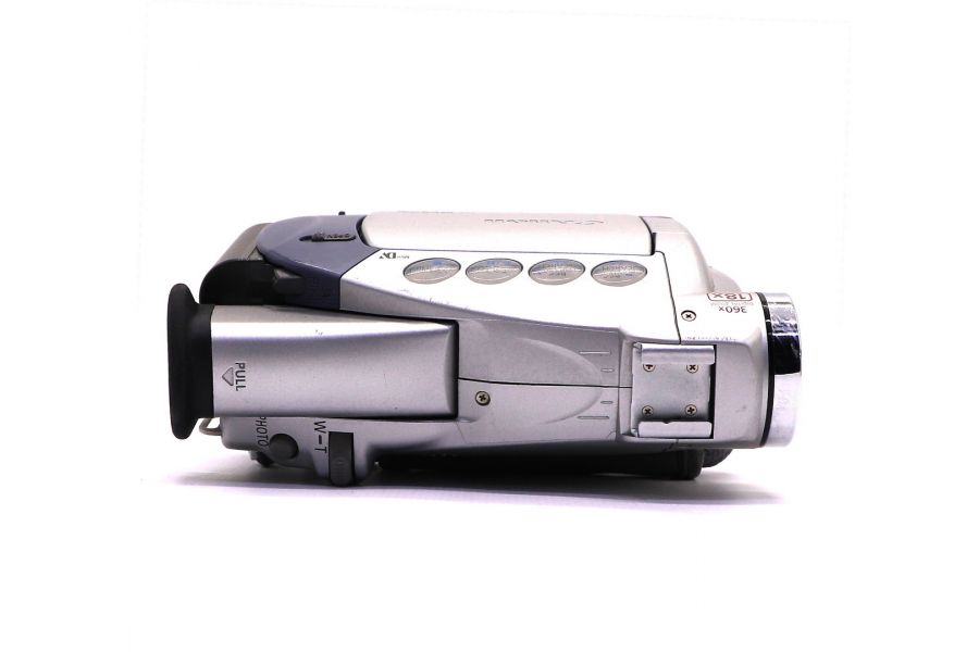 Видеокамера Canon MV500i