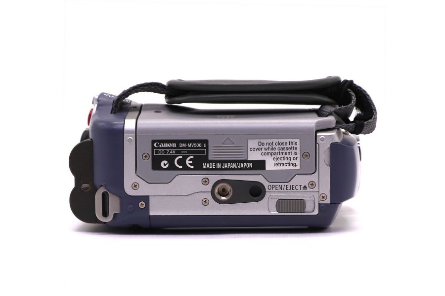 Видеокамера Canon MV500i