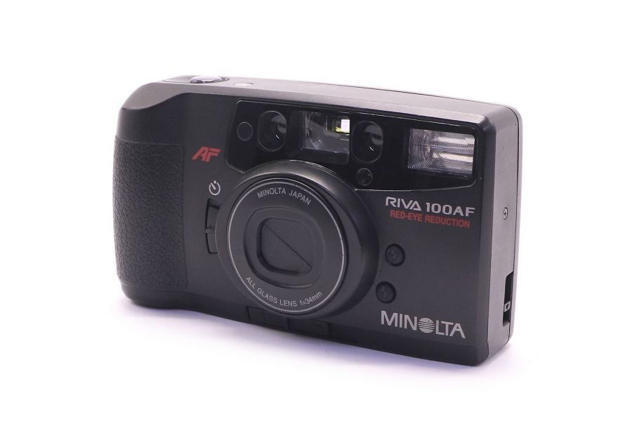 Minolta Riva 100 AF в упаковке
