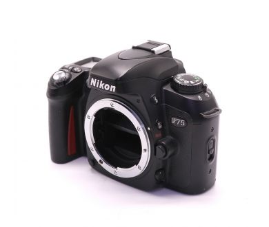 Nikon F75 body (неисправный)