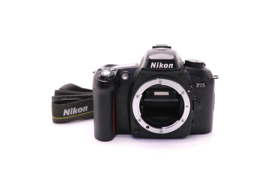 Nikon F75 body (неисправный)