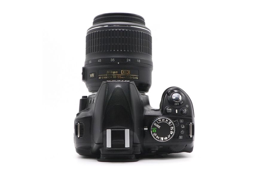 Nikon D3100 kit (пробег 25330 кадров)