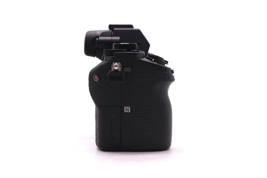 Sony A7II ILCE-7M2 body в упаковке (пробег 5130 кадров) 