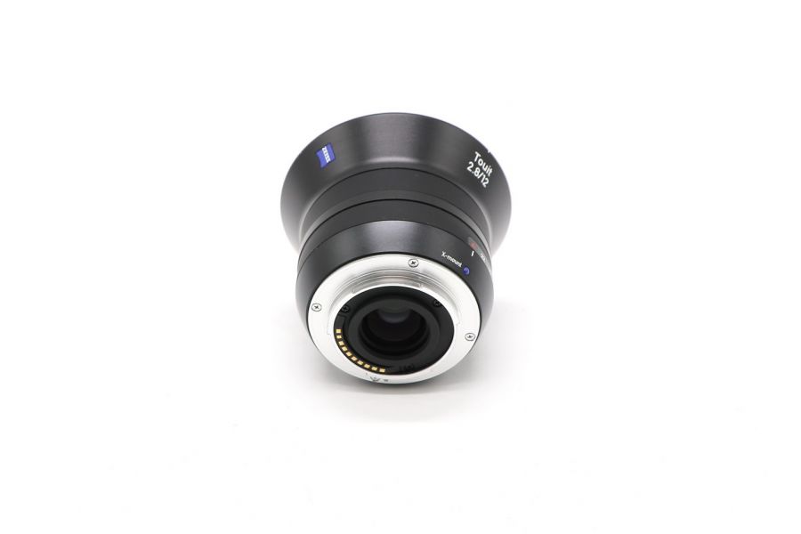 Zeiss Touit 12mm f/2.8 X-mount
