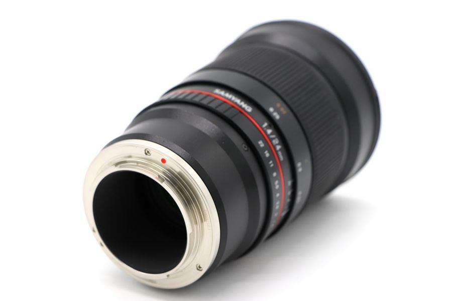 Samyang 24mm f/1.4 ED AS UMC Sony E