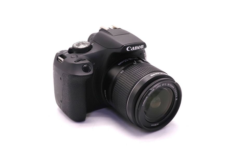 Canon EOS 2000D kit (пробег 20385 кадров)