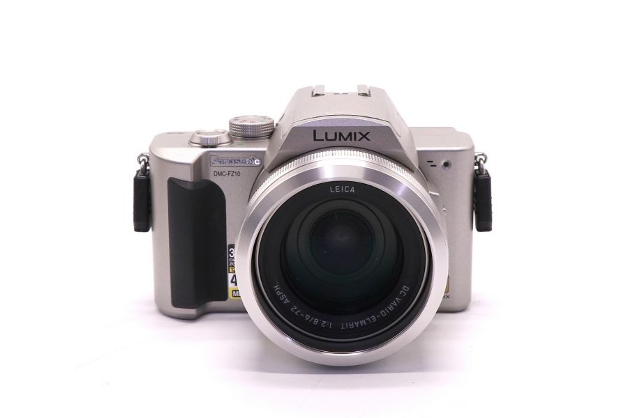 Panasonic Lumix DMC-FZ10 silver (Japan, 2004)