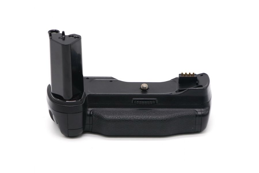 Батарейная ручка Nikon MB-15 в упаковке