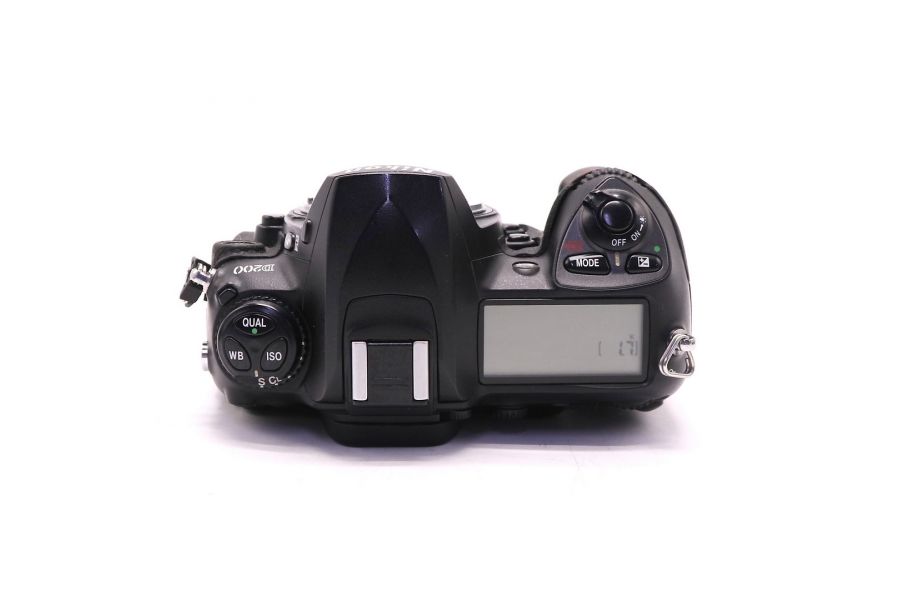 Nikon D200 body (пробег 111290 кадров)