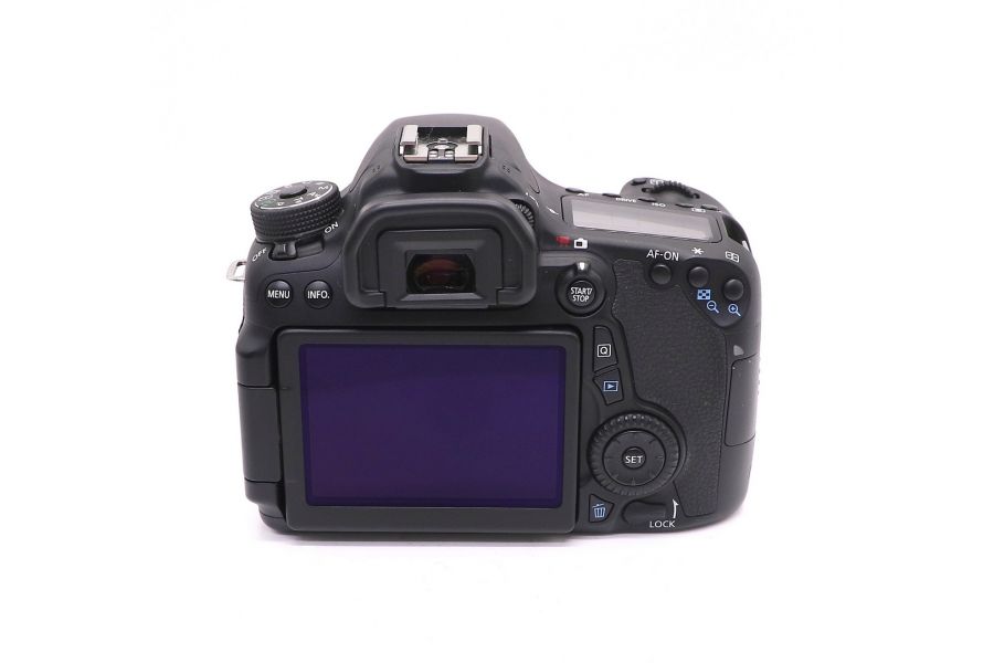 Canon EOS 70D body (пробег 4520 кадров)