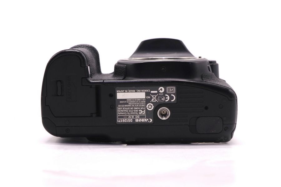 Canon EOS 40D body в упаковке (пробег 32620 кадров)