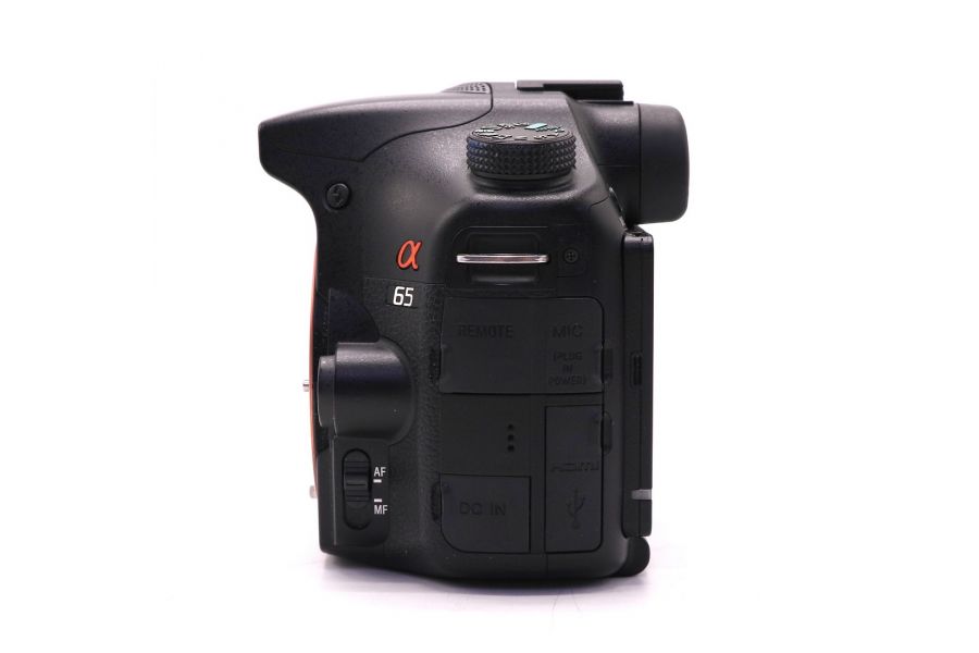 Sony A65 body (пробег 8000 кадров)