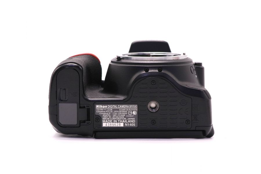 Nikon D5500 body (пробег 8000 кадров)